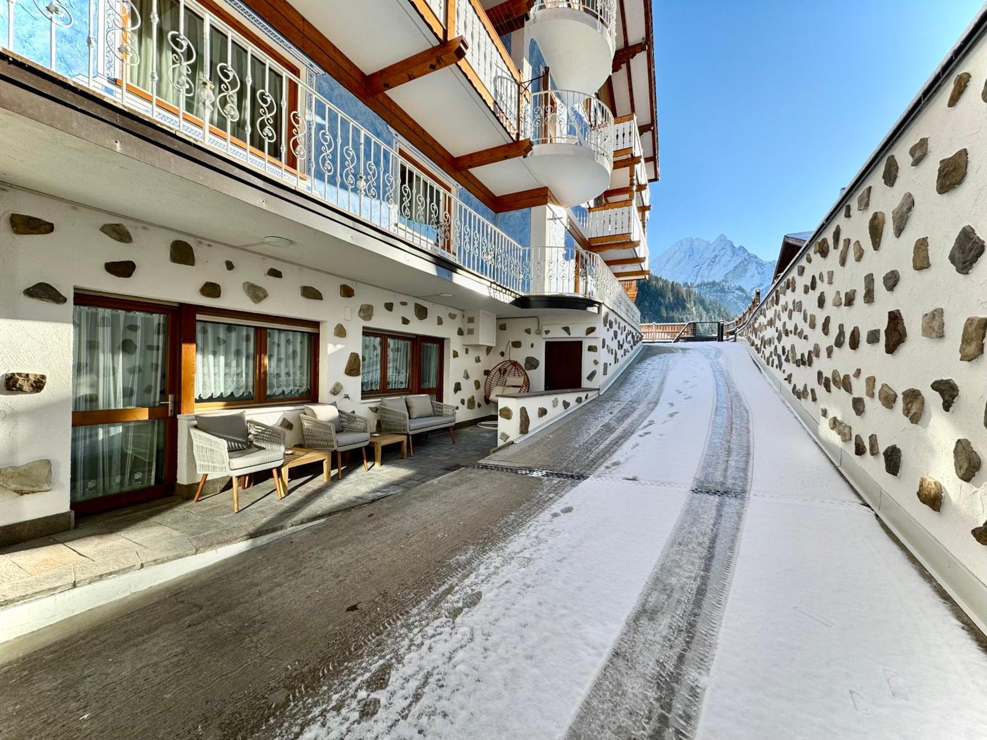 B&B Family Accommodation Canazei Bike Friendly Exterior foto